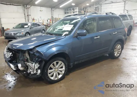 2012 Subaru Forester 2.5X Premium z USA, uszkodzony, nr VIN JF2SHADC5CH416886